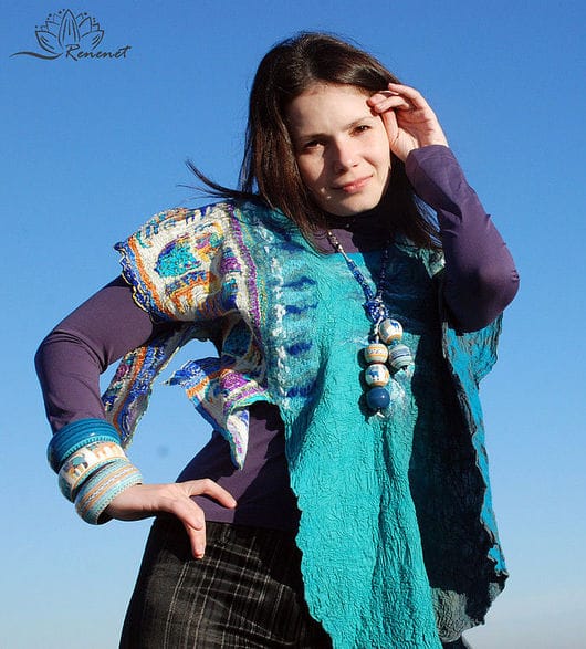 Laurel Burch by Renenet
